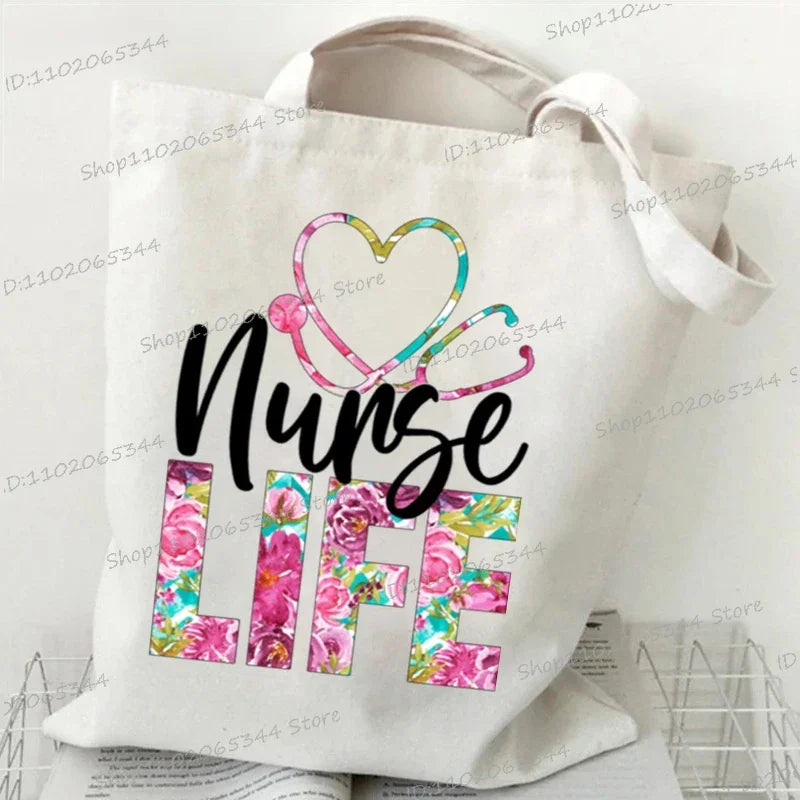 Sac cabas en toile motif infirmière – 35 × 40 cm