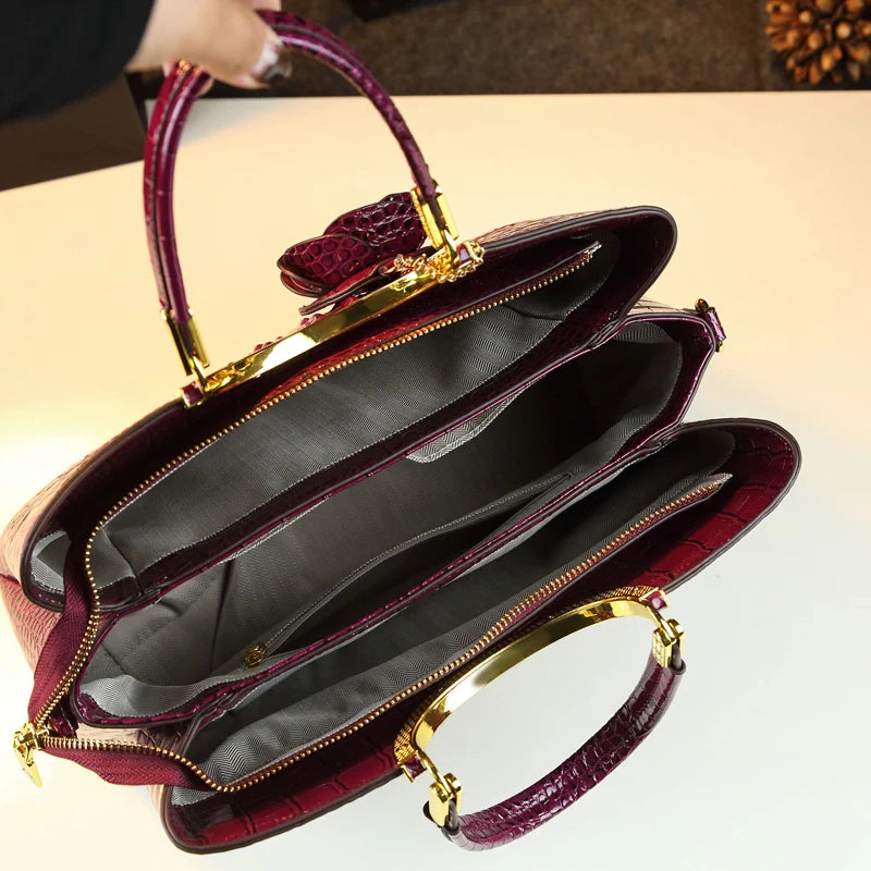 Damenhandtaschen aus echtem Leder Krokodilmuster Damen Schultertasche mit Blumenquaste Messenger Bag Mode Hochzeit Henkeltaschen